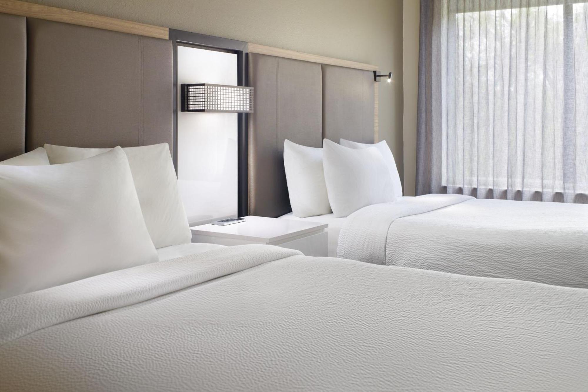 Springhill Suites Charlotte University Research Park מראה חיצוני תמונה